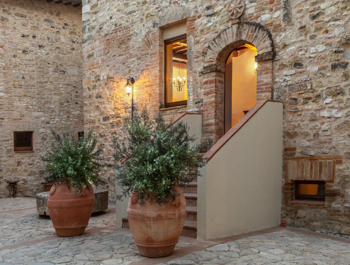 ホテル Borgo Petroro トーディ エクステリア 写真